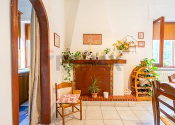 Sala da pranzo - Casa semi indipendente Gissi - foto 10