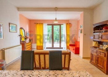 Sala da pranzo - Casa semi indipendente Gissi - foto 37