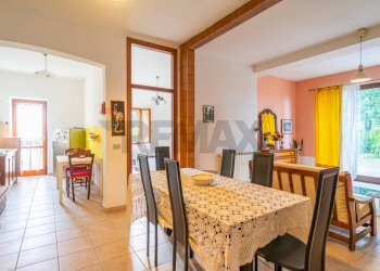 Sala da pranzo - Casa semi indipendente Gissi - foto 39