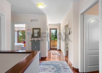 Hall / corridoio - Villa Vasto - photo 19