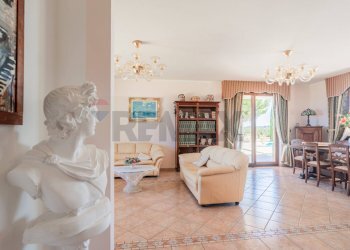 Sala da pranzo - Villa Vasto - photo 47