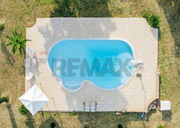 Piscina - Villa Vasto - photo 97