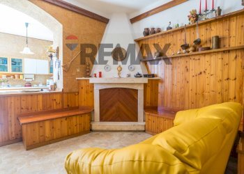 Soggiorno - Appartamento Largo Taverna
 
18, Carunchio - foto 14