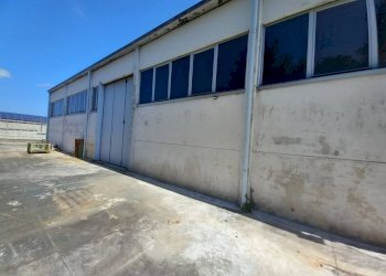 Foto 1 - Shed VIA EUROPA LOCALITA CORSALONE
SNC, Chiusi della Verna - photo 1