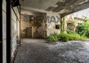 Non correlato - Shed via Marittima
 
3, Ercolano - photo 4