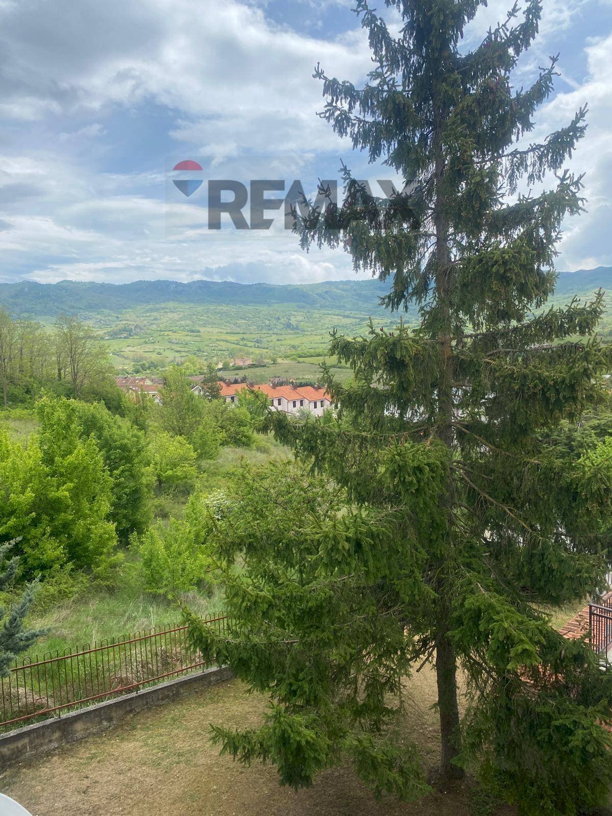 Vista delle montagne - Villa via Chieti
 
73, Castel di Sangro - photo 1