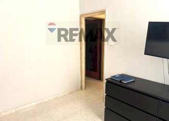 Soggiorno - Four-room apartment VIA ROVERETO
 
12, Trani - photo 29