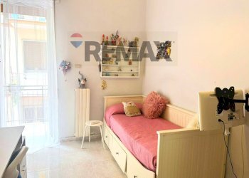 Camera / camera da letto - Four-room apartment VIA ROVERETO
 
12, Trani - photo 40