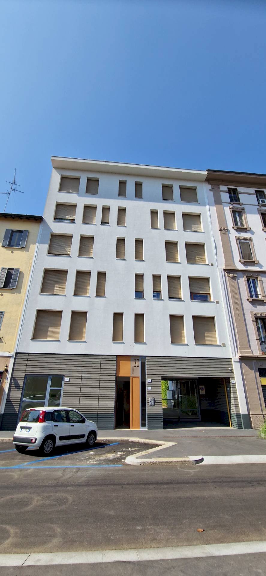 Foto 2 - Three-room apartment VIA BESSARIONE
30, Milano - photo 2