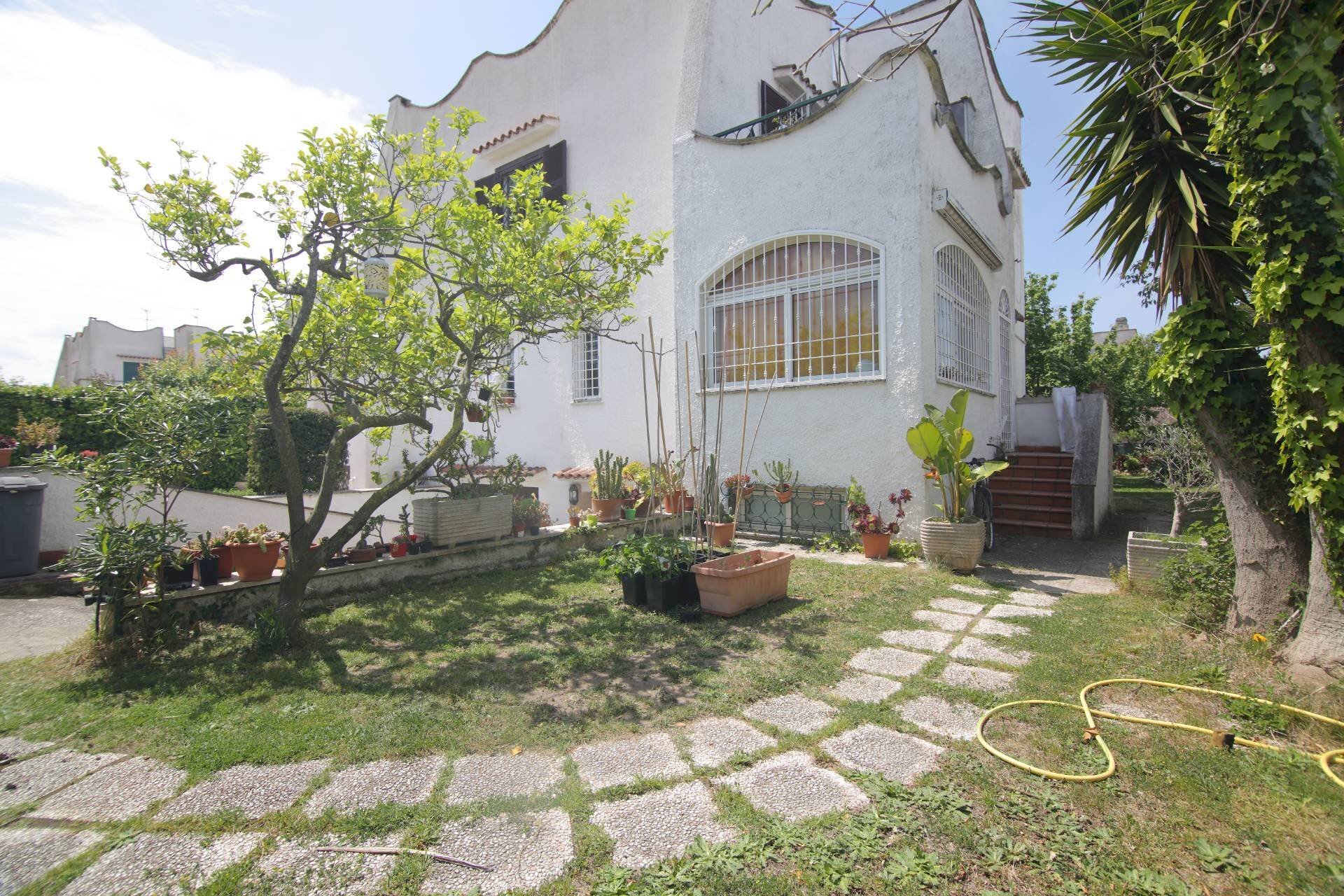 Foto 1 - Villa VIA DEI LECCI
 
99, Anzio - photo 1