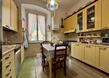 Four-room apartment Via venezia, Genova (neighborhood Dinegro) - photo 6