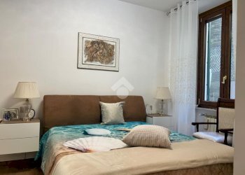 Four-room apartment Via Bologna, Genova (neighborhood San Teodoro) - photo 12