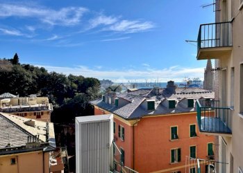 Four-room apartment Via Venezia, Genova (neighborhood San Teodoro) - photo 8