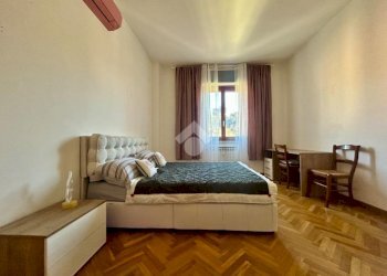 Four-room apartment Via Venezia, Genova (neighborhood San Teodoro) - photo 14