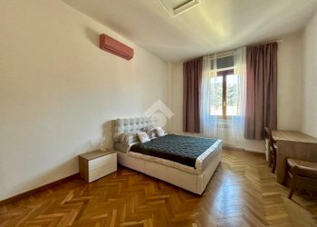 Four-room apartment Via Venezia, Genova (neighborhood San Teodoro) - photo 15