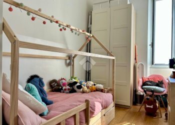 Three-room apartment Via all'Asilo Davide e Delfina Garbarino, Genova (neighborhood San Teodoro) - photo 4