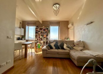 Three-room apartment Via all'Asilo Davide e Delfina Garbarino, Genova (neighborhood San Teodoro) - photo 8