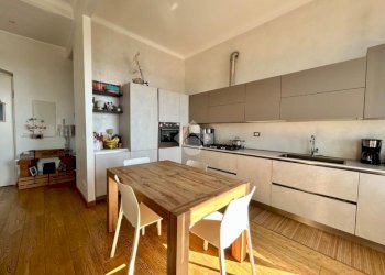 Three-room apartment Via all'Asilo Davide e Delfina Garbarino, Genova (neighborhood San Teodoro) - photo 13