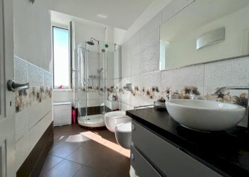 Three-room apartment Via all'Asilo Davide e Delfina Garbarino, Genova (neighborhood San Teodoro) - photo 20