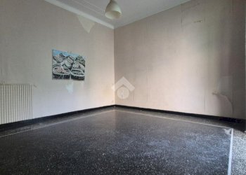 Apartment Via Remigio Zena, Genova (neighborhood Marassi) - photo 16