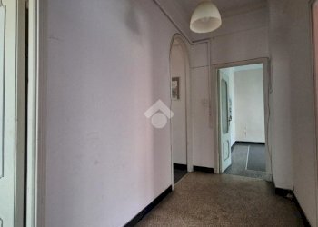 Apartment Via Remigio Zena, Genova (neighborhood Marassi) - photo 19