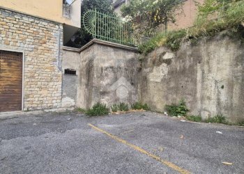 Apartment Via Remigio Zena, Genova (neighborhood Marassi) - photo 30
