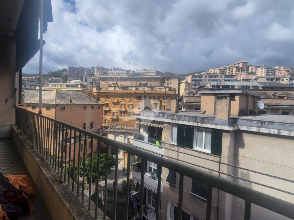 Apartment Via Tortosa, Genova (neighborhood Marassi) - photo 2