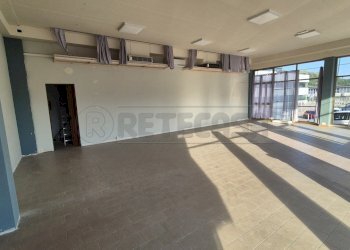 Retecasa_Valdagno Area di vendita - Commercial Premises Cornedo Vicentino - photo 2