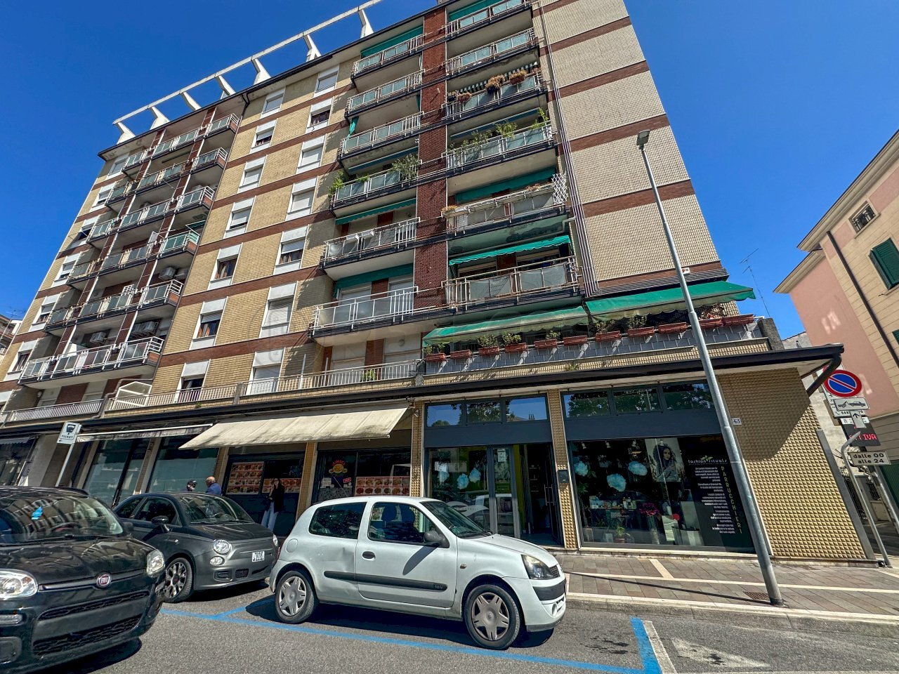 ESTERNI.jpg - Apartment Via del Rosario 2, Monfalcone - photo 1