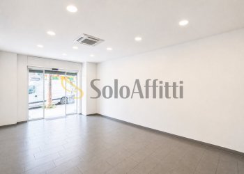 Sala - Commercial Premises Via Gian Lorenzo Bernini 83B, Napoli (neighborhood Vomero) - photo 6