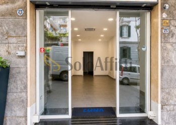 Ingresso - Commercial Premises Via Gian Lorenzo Bernini 83B, Napoli (neighborhood Vomero) - photo 9