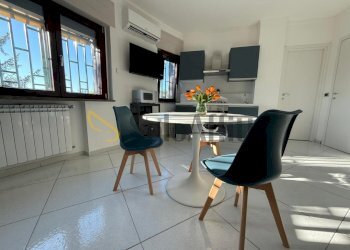 IMG-20250714-WA0044.jpg - Two-room apartment Via Tedeschi 20, Caserta - photo 2
