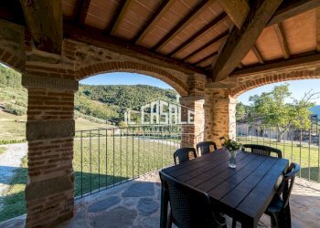 14.jpg - Farm Dicomano - photo 12