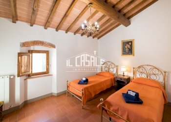 18.jpg - Farm Dicomano - photo 16
