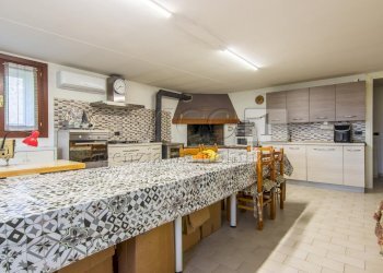 GARAGE - Independent house Via Ponte 88, Barbarano Mossano - photo 22