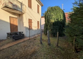 PXL_20250917_155934111.jpg - Villa Via Tiziano Vecellio 22, Padova - foto 4
