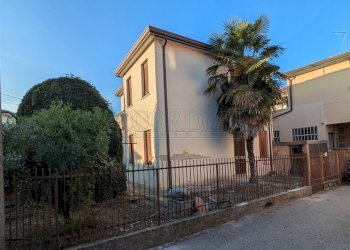 PXL_20250917_160752389.jpg - Independent house Via Tiziano Vecellio 22, Padova - photo 2