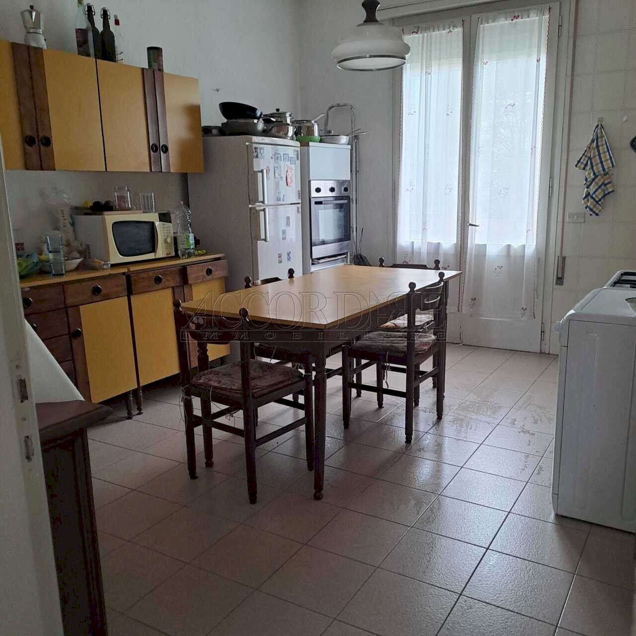 4a3bb69d-98d5-436b-b017-bb7004bdd236.jpg - Four-room apartment Padova - photo 1