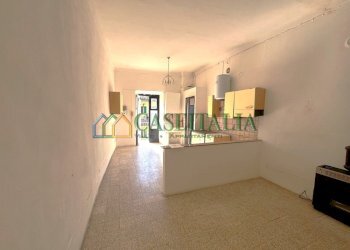 7.jpg - Two-room apartment Ivrea - photo 7