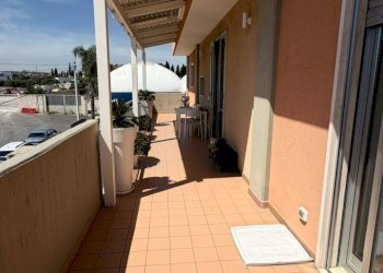 veranda - Commercial Premises Via Eugenio Montale 3, Monopoli - photo 20