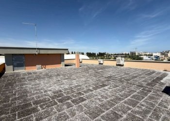 terrazzo - Commercial Premises Via Eugenio Montale 3, Monopoli - photo 23