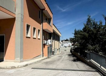 prospetto esterno - Commercial Premises Via Eugenio Montale 3, Monopoli - photo 26