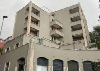 4.jpg - Apartment at auction Via Unità d'Italia 41/4, Arenzano - photo 3