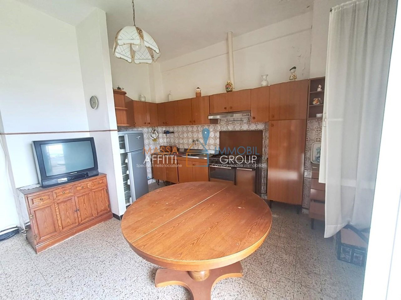 5.jpg - Quadrilocale Viale Roma 246, Massa - foto 1