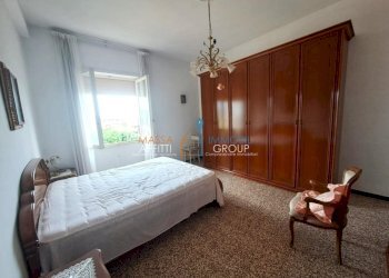 9.jpg - Quadrilocale Viale Roma 246, Massa - foto 9