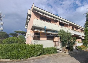 16.jpg - Terraced Villa Via Pisa 12, Massa - photo 2