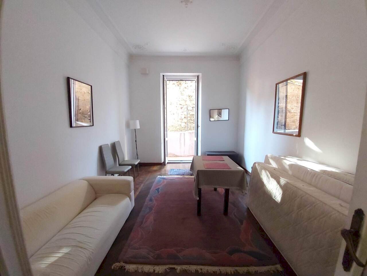 IMG_20260508_180409.jpg - Three-room apartment Corso Magenta, Genova (neighborhood Castelletto) - photo 3