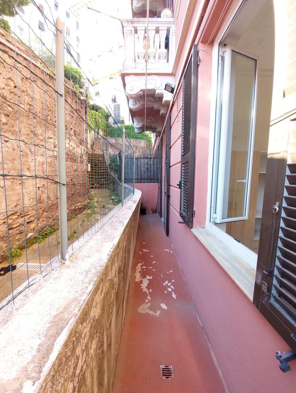 IMG_20260508_180451.jpg - Three-room apartment Corso Magenta, Genova (neighborhood Castelletto) - photo 3