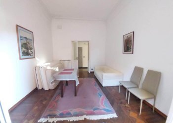 IMG_20260508_180522.jpg - Three-room apartment Corso Magenta, Genova (neighborhood Castelletto) - photo 5