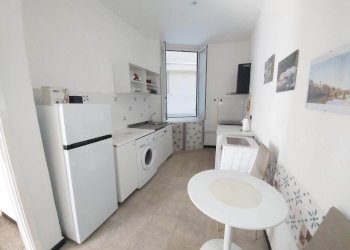 IMG_20260508_180701.jpg - Three-room apartment Corso Magenta, Genova (neighborhood Castelletto) - photo 11